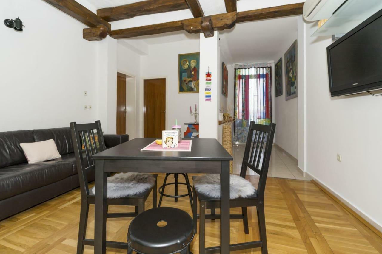Little Place Near Sea Apartman Apartamento Jesenice  Exterior foto